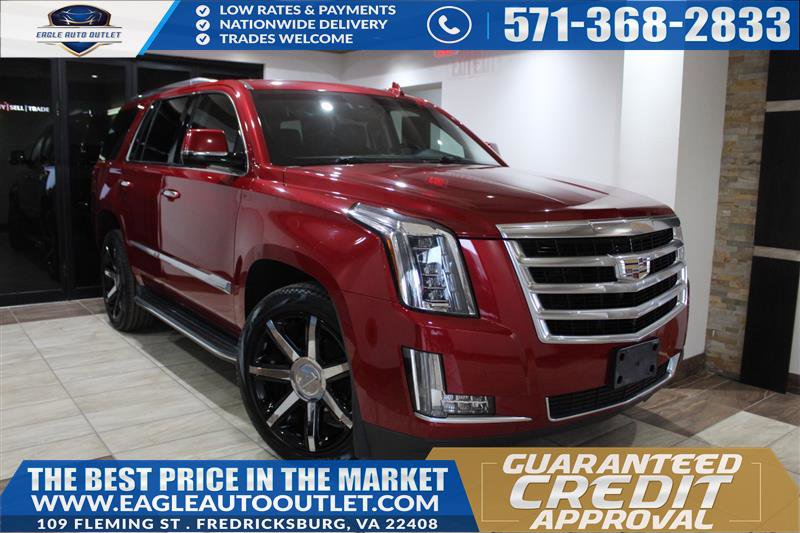 Used 2015 Cadillac Escalade Luxury image 1