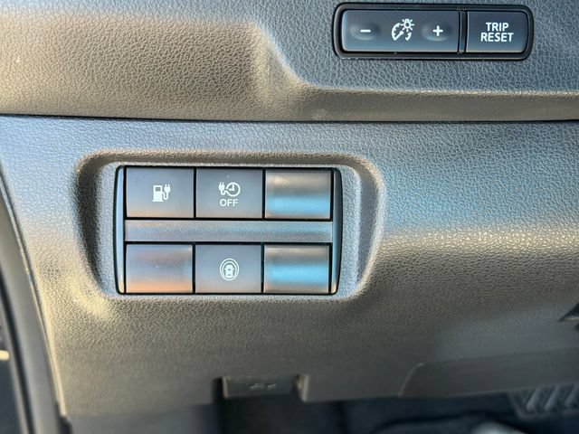 Certified 2025 Nissan Leaf S FWD image 12