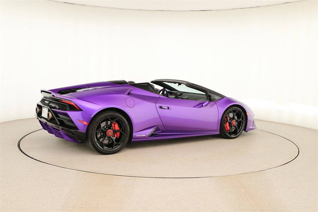 Used 2024 Lamborghini Huracan EVO image 7