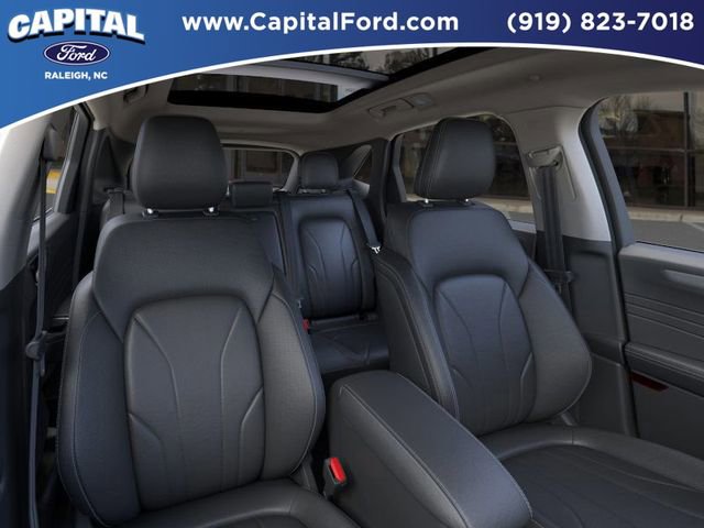 New 2025 Ford Escape SE w/ PHEV Premium Package FWD image 10