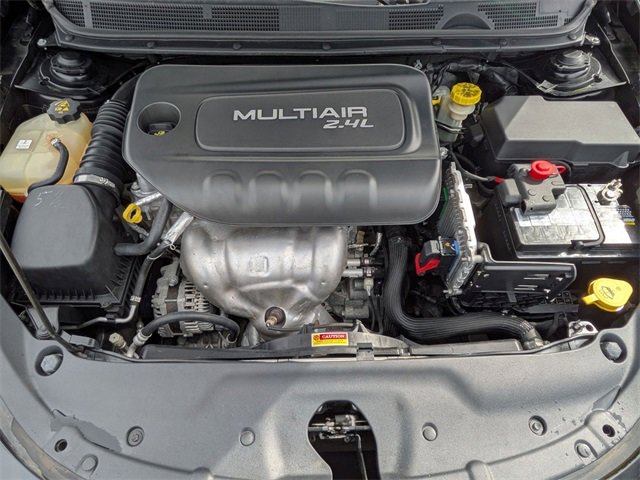 Used 2015 Dodge Dart SXT image 31