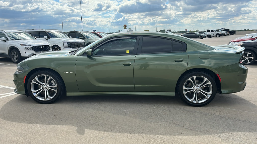 Used 2022 Dodge Charger R/T RWD image 10