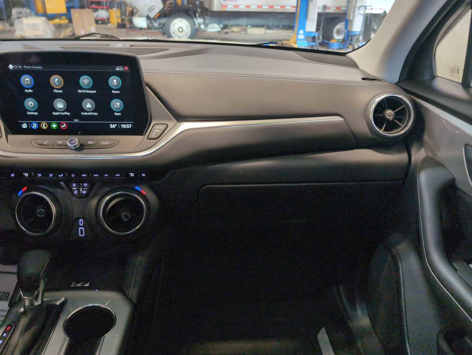 Used 2024 Chevrolet Blazer LT w/ Convenience Package image 27