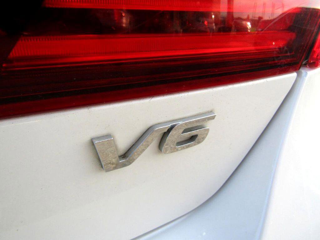 Used 2016 Honda Accord EX-L image 8