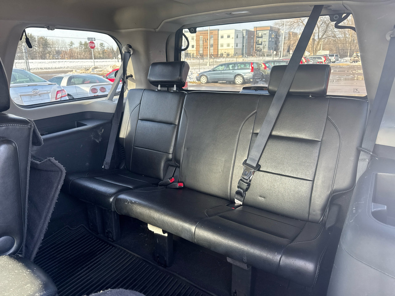 Used 2012 Nissan Armada Platinum image 12