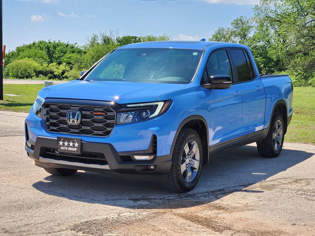 Used 2024 Honda Ridgeline TrailSport image 3