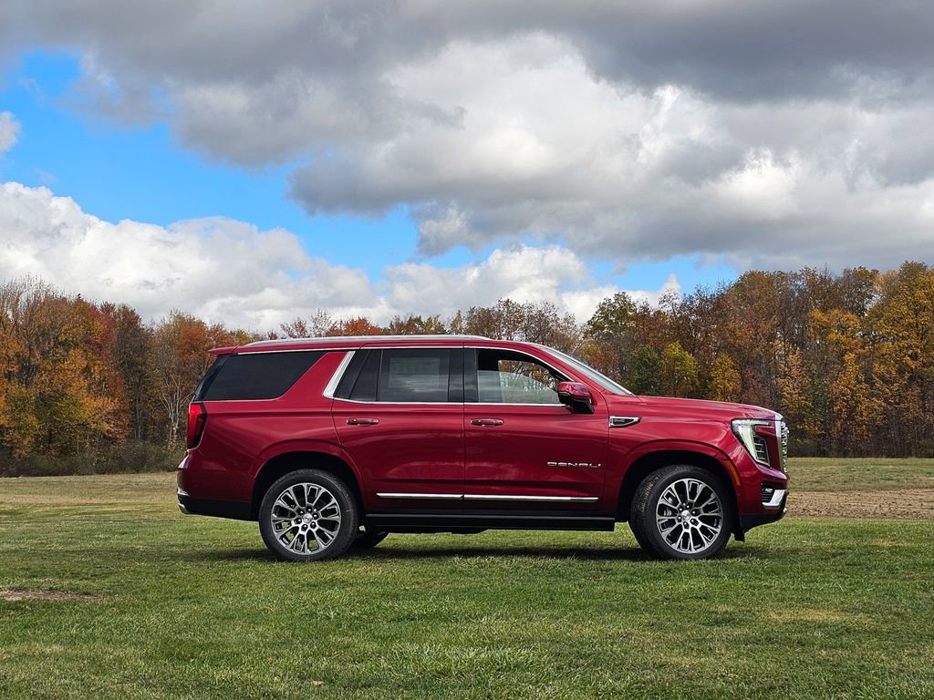 New 2026 GMC Yukon Denali w/ Sun & Power Step Package image 3