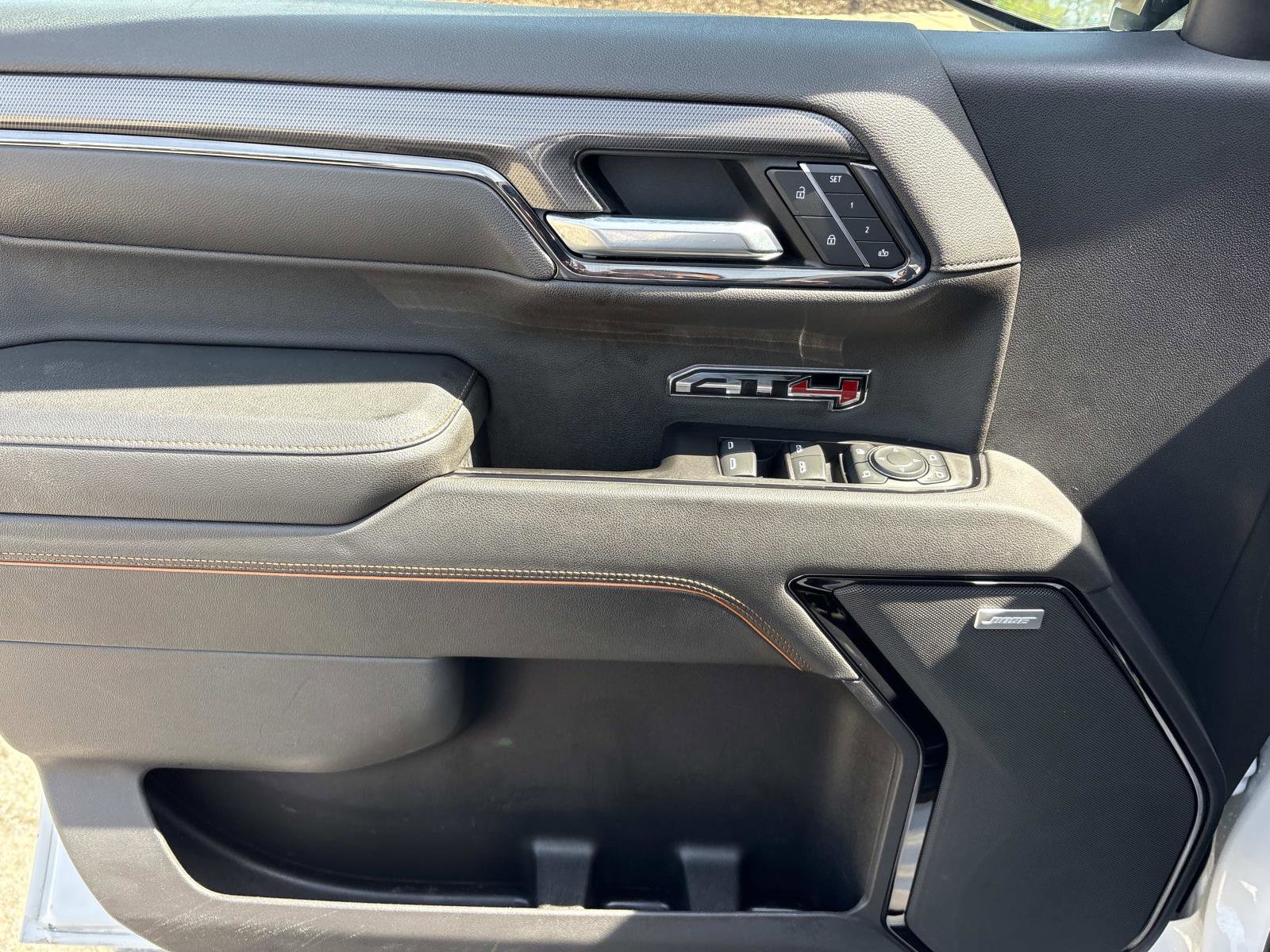 Used 2022 GMC Sierra 1500 AT4 w/ AT4 Premium Package image 13