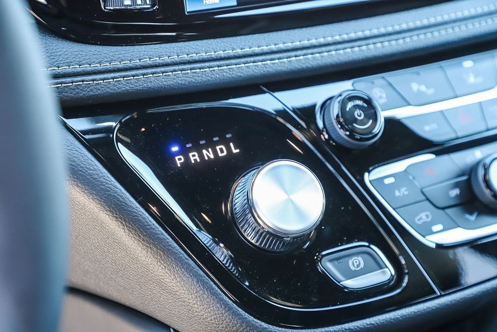 New 2026 Chrysler Pacifica Limited image 23