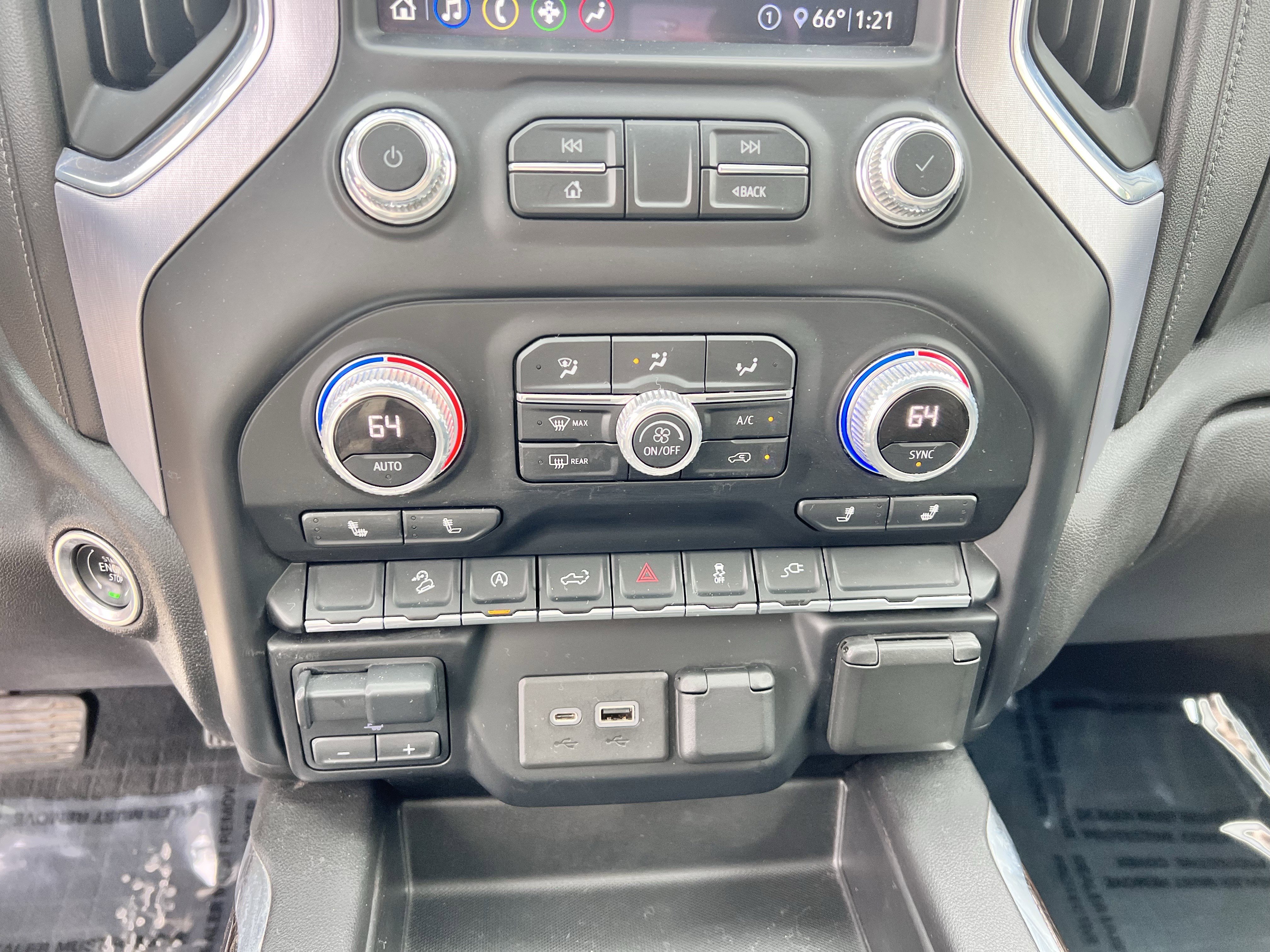 Used 2020 GMC Sierra 1500 Elevation w/ Elevation Value Package image 17