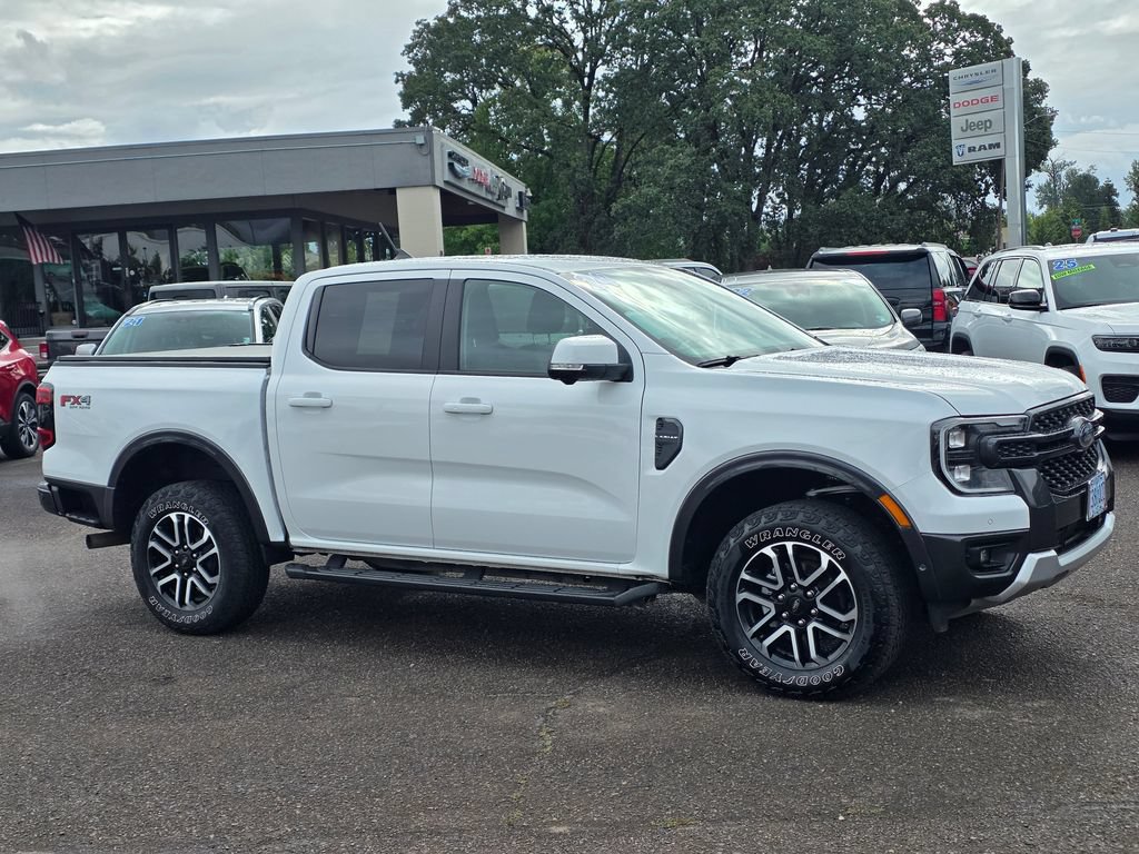 Used 2024 Ford Ranger Lariat w/ FX4 Off-Road Package AWD/4WD image 3