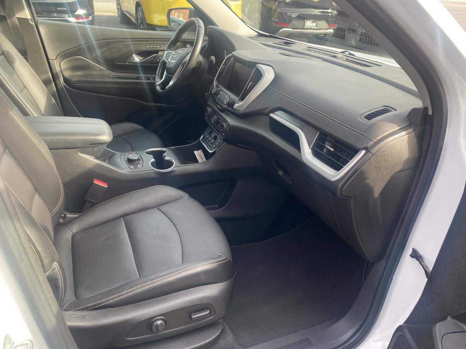 Used 2020 GMC Terrain SLT w/ Preferred Package AWD/4WD image 30