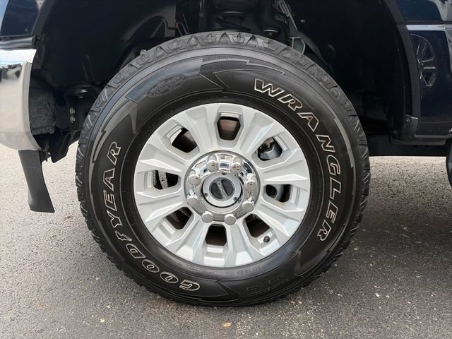 Used 2021 Ford F250 XL w/ STX Appearance Package AWD/4WD image 27