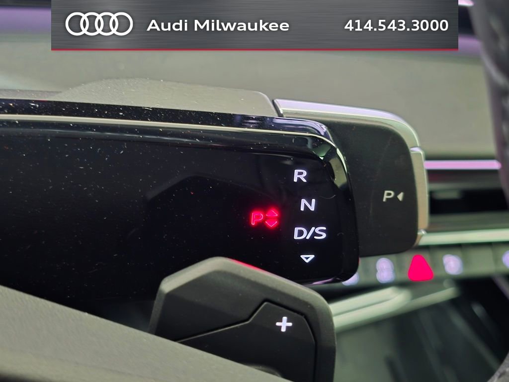 New 2026 Audi Q3 quattro 2.0T AWD/4WD image 33