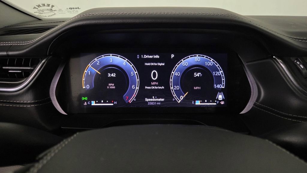 Used 2023 Jeep Grand Cherokee L Overland image 21