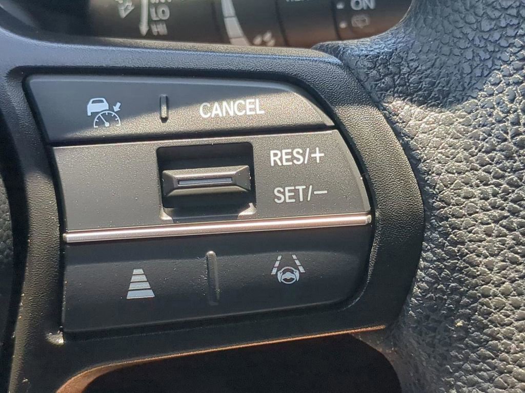 Used 2025 Honda CR-V EX image 23