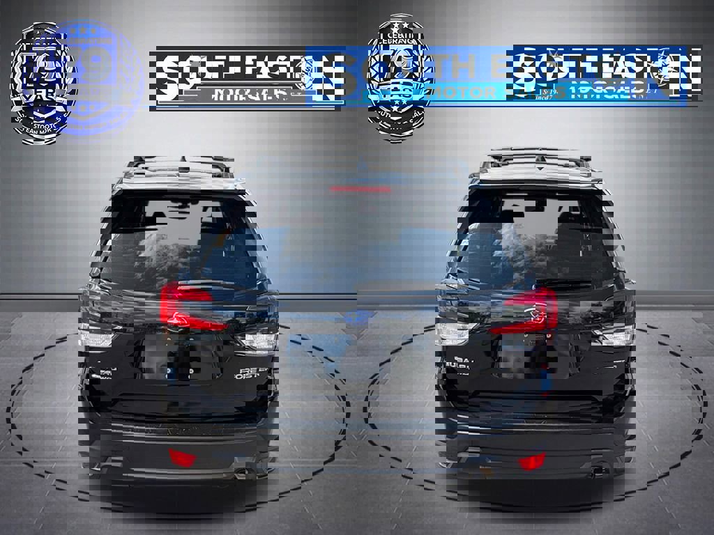 Used 2019 Subaru Forester Premium AWD/4WD image 4