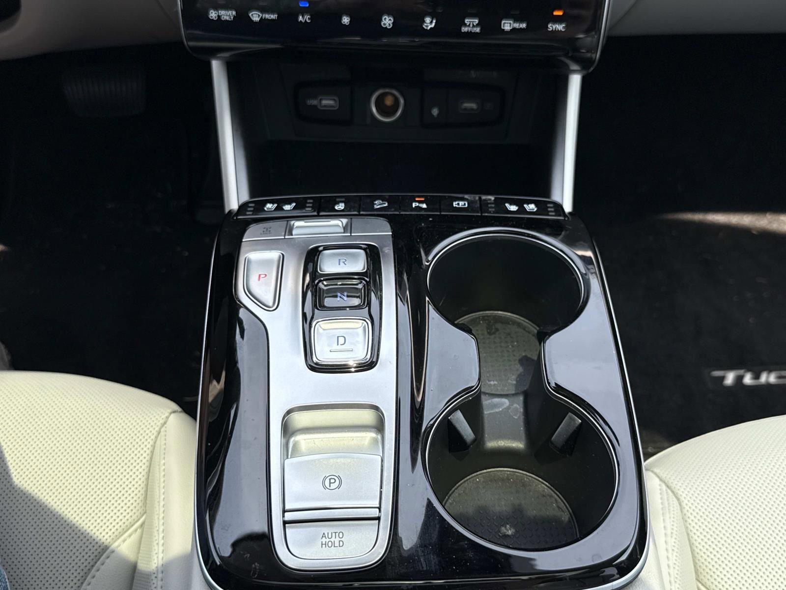 Used 2024 Hyundai Tucson Limited image 7