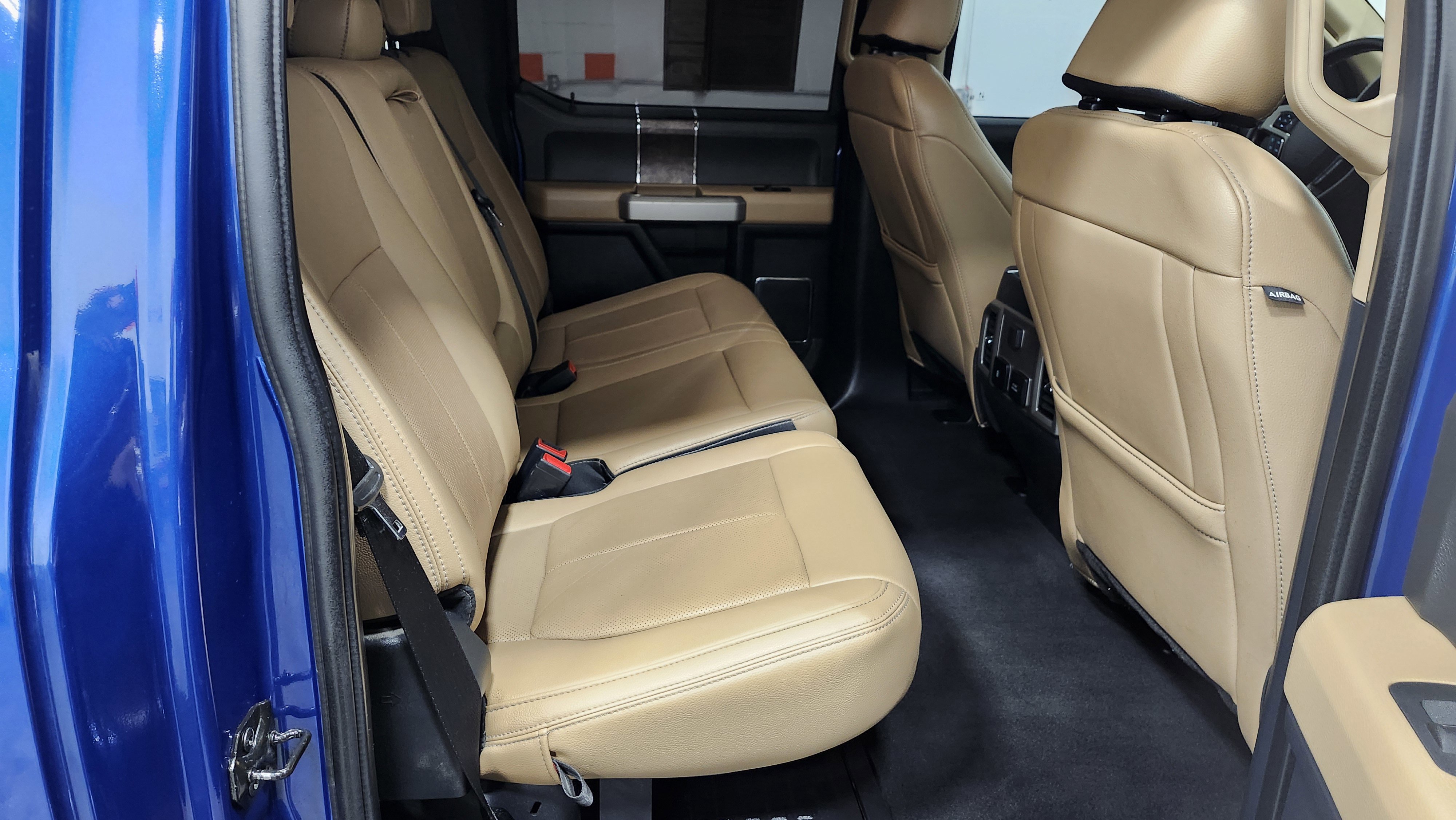 Used 2022 Ford F350 Lariat w/ Lariat Ultimate Package image 19