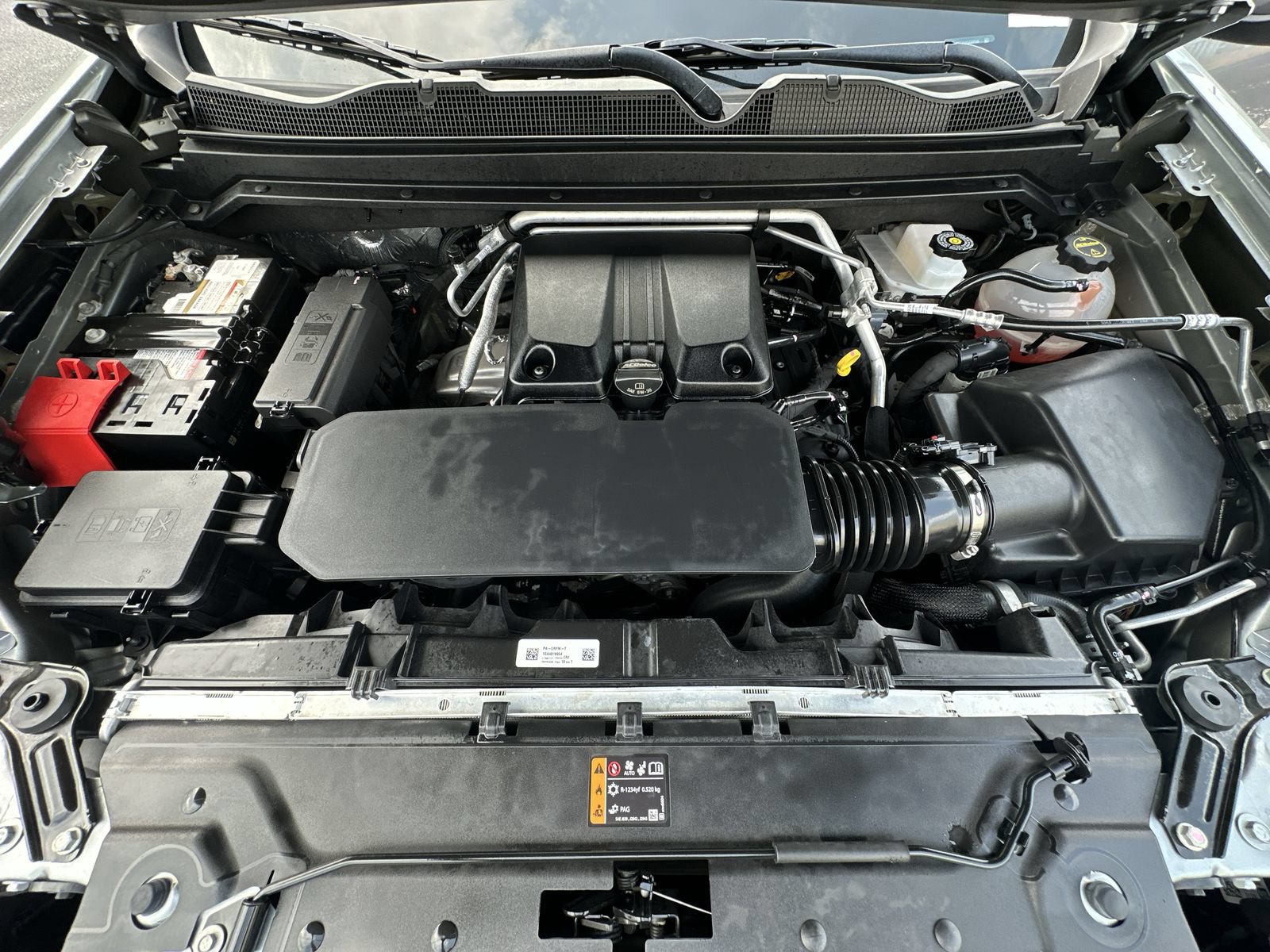 Used 2025 Chevrolet Colorado Z71 AWD/4WD image 33