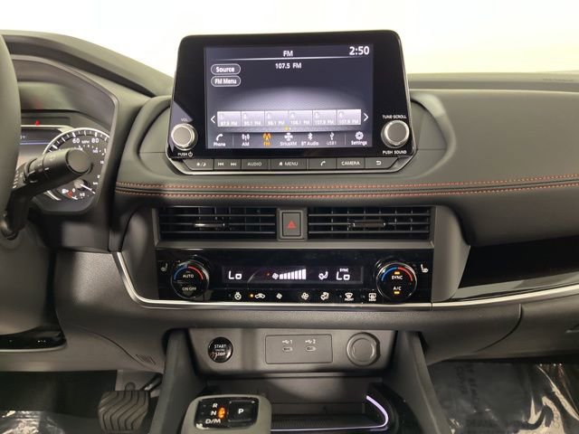 New 2026 Nissan Rogue SV image 24