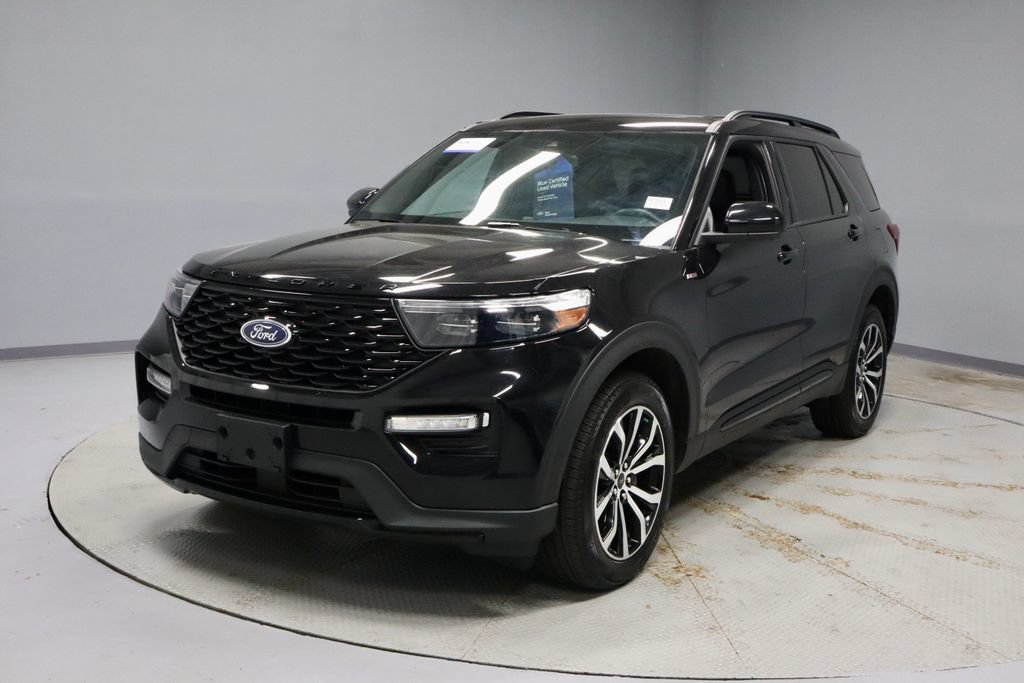 Used 2023 Ford Explorer ST-Line AWD/4WD image 8