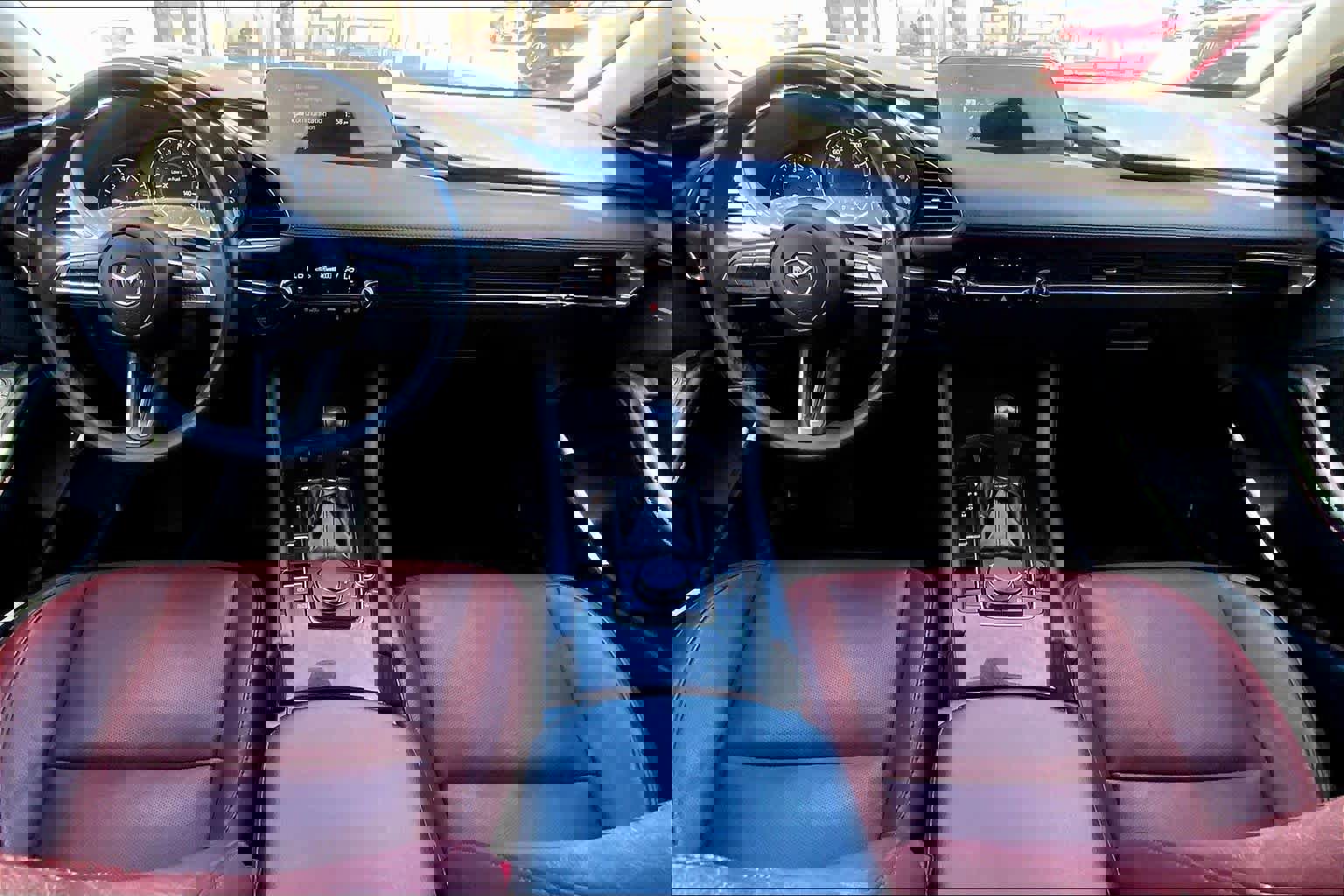 Used 2023 MAZDA MAZDA3 s image 15