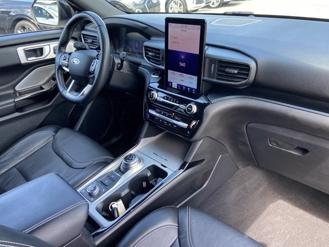 Used 2022 Ford Explorer ST w/ Equipment Group 401A AWD/4WD image 27