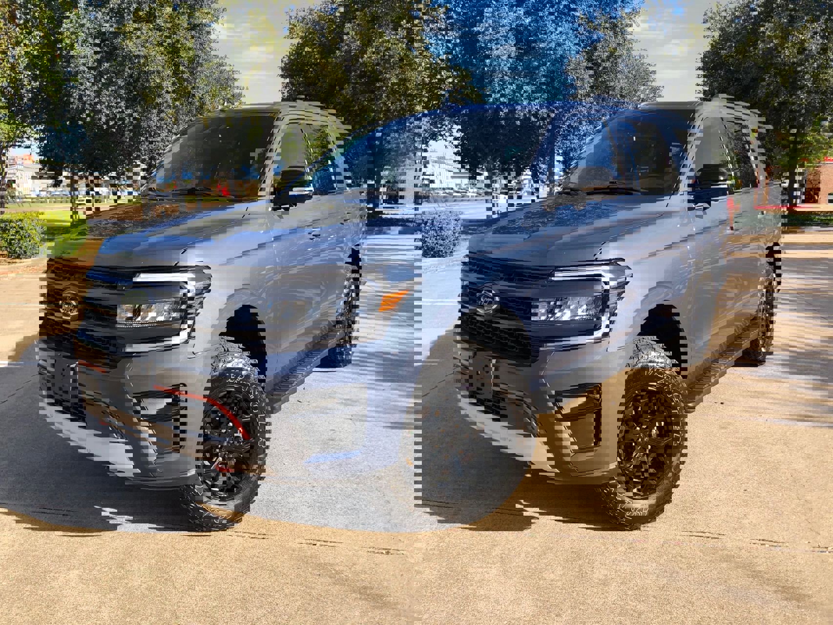 Used 2022 Ford Expedition Timberline image 1