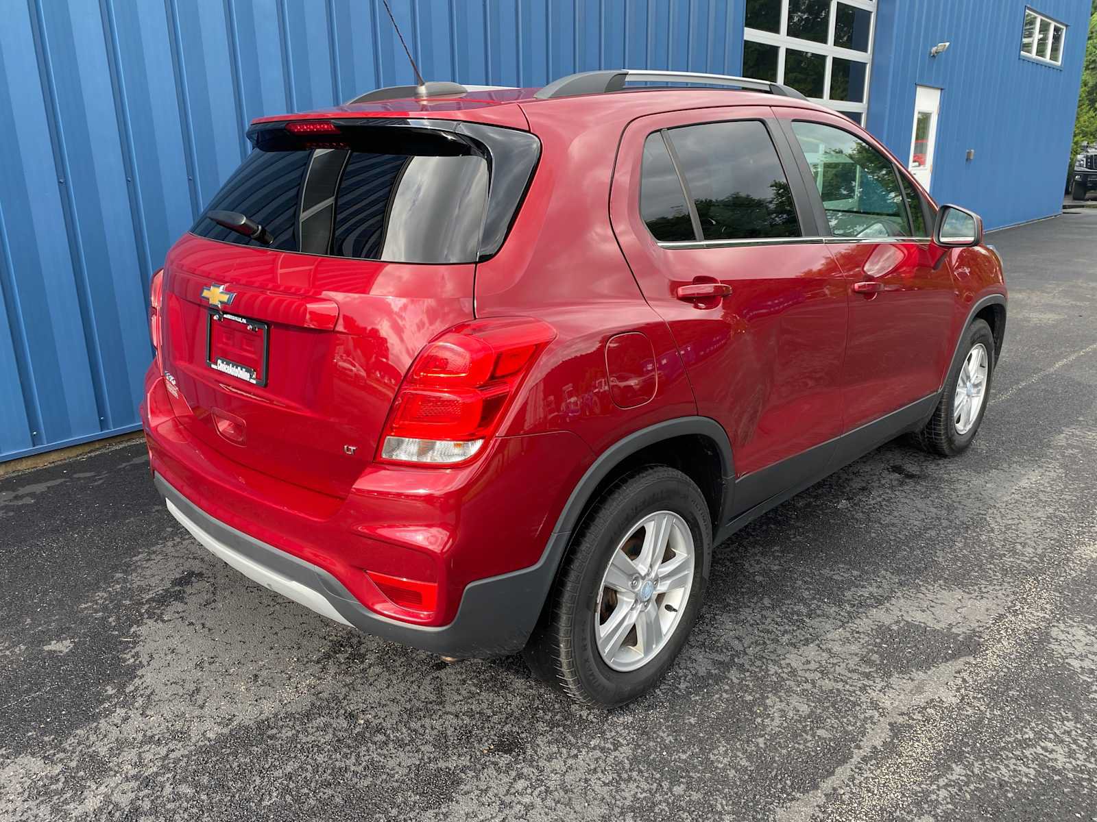 Used 2019 Chevrolet Trax LT FWD image 4