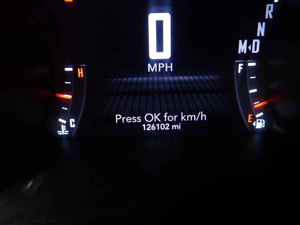 Used 2019 Dodge Challenger SXT RWD image 36