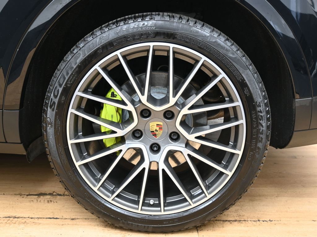Used 2019 Porsche Cayenne E-Hybrid AWD/4WD image 12