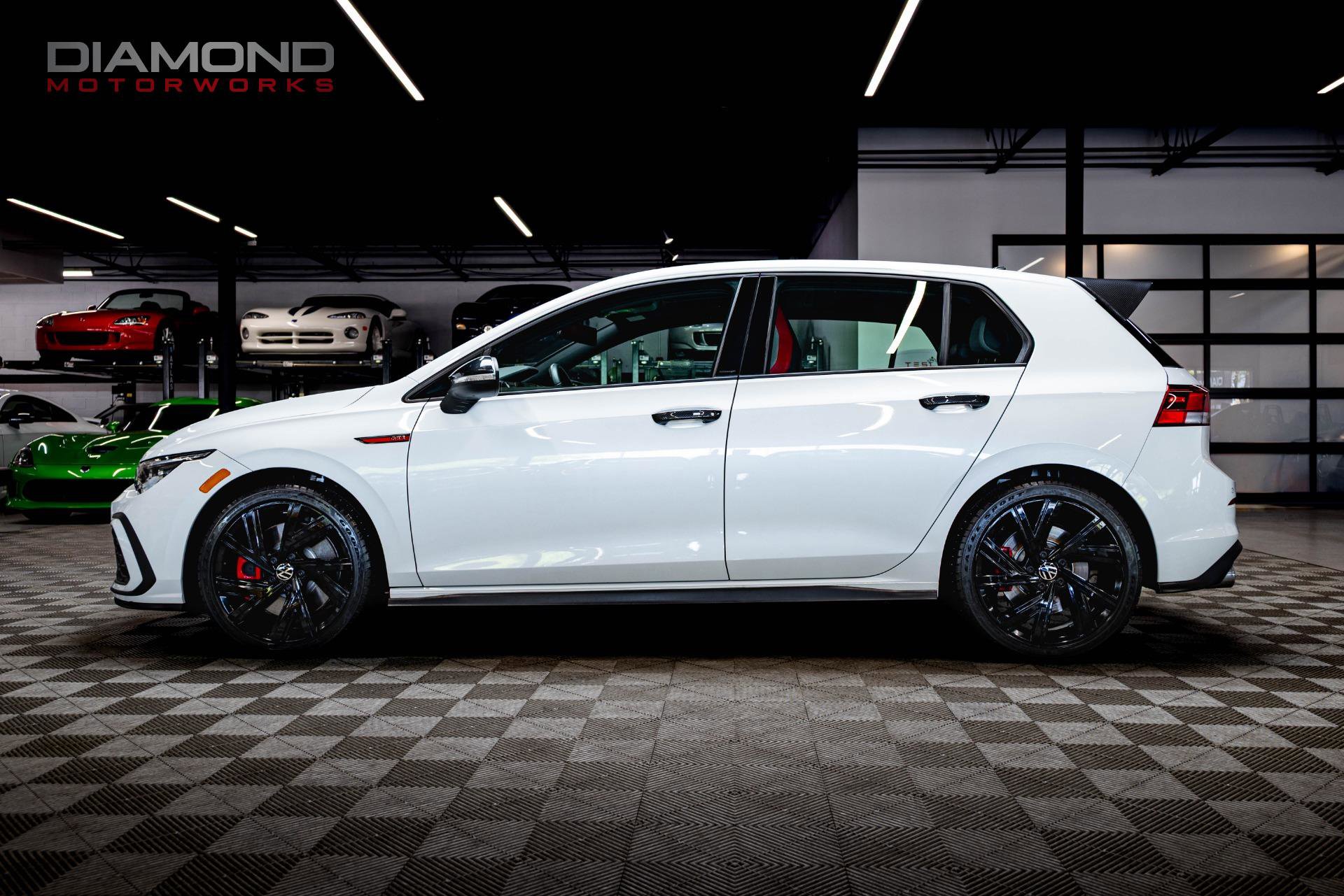 Used 2023 Volkswagen GTI SE FWD image 12