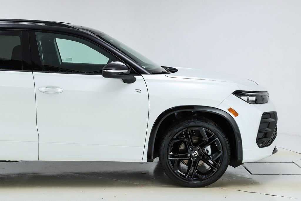 New 2026 Volkswagen Tiguan SE R-Line image 51