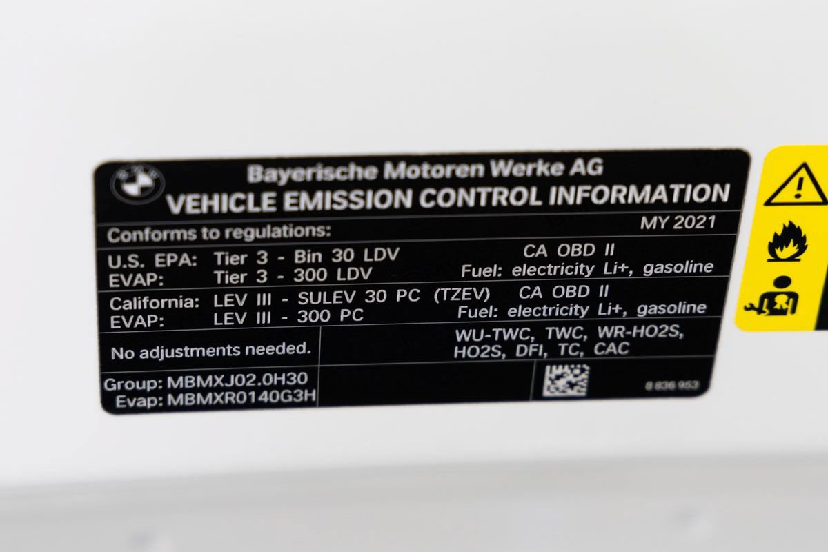 Used 2021 BMW 330e RWD image 35
