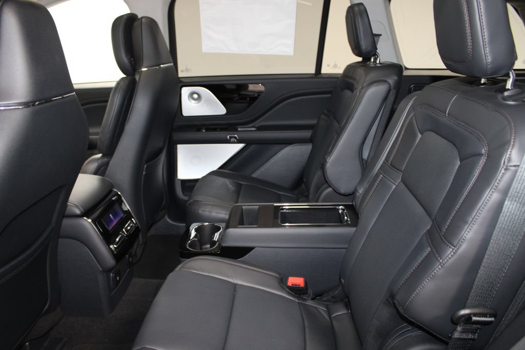 New 2026 Lincoln Aviator Reserve AWD/4WD image 23
