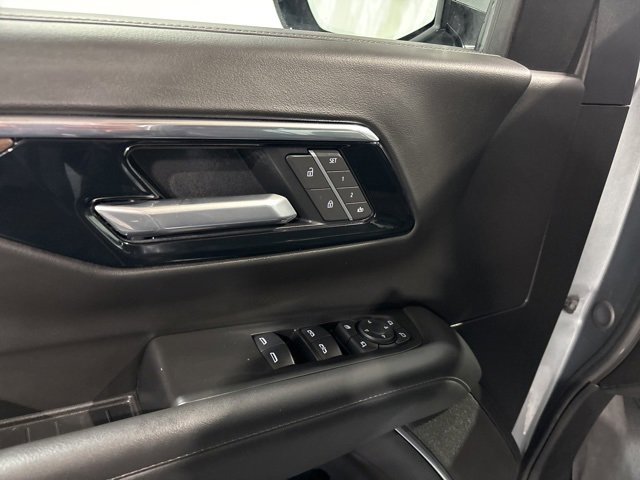 Certified 2025 Chevrolet Tahoe Z71 w/ Comfort Package image 14