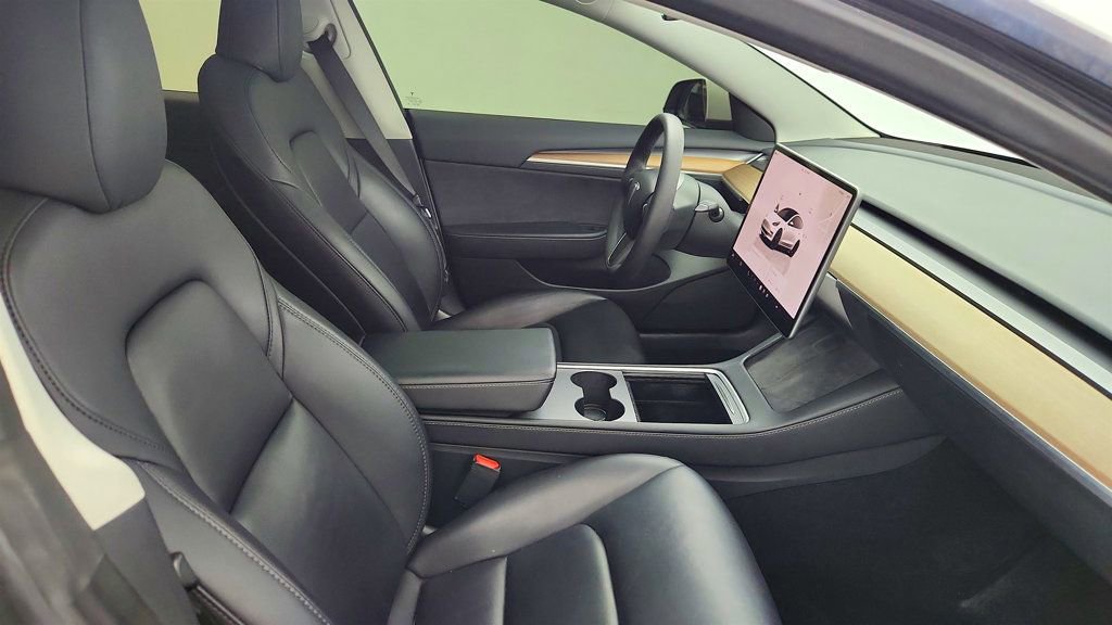 Used 2023 Tesla Model 3 Performance image 28