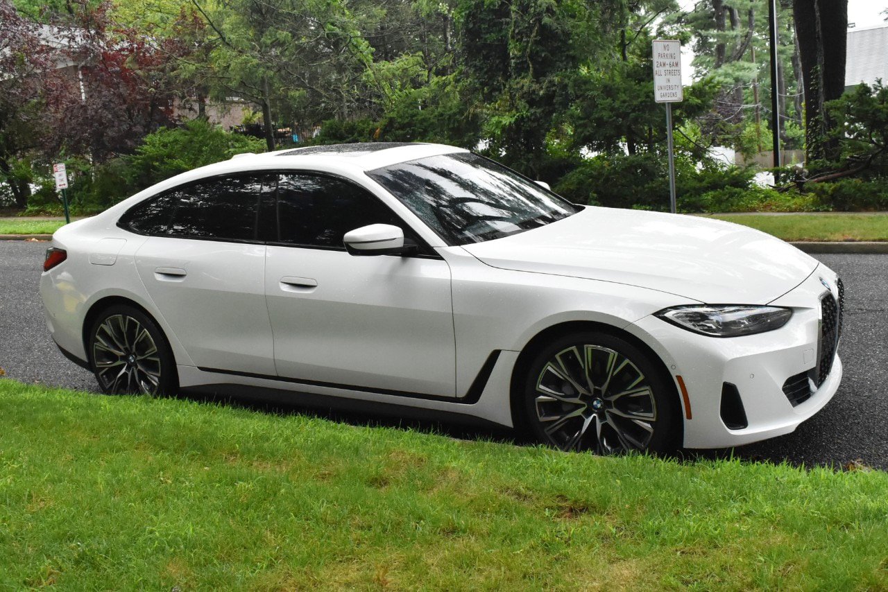 Used 2022 BMW 430i Gran Coupe w/ Parking Assistance Package RWD image 11