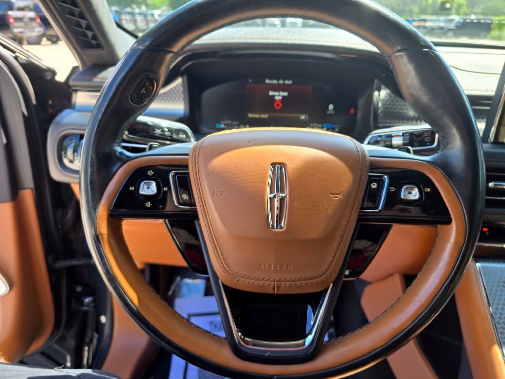 Used 2020 Lincoln Aviator Black Label Grand Touring w/ Class IV Trailer Tow Package AWD/4WD image 21