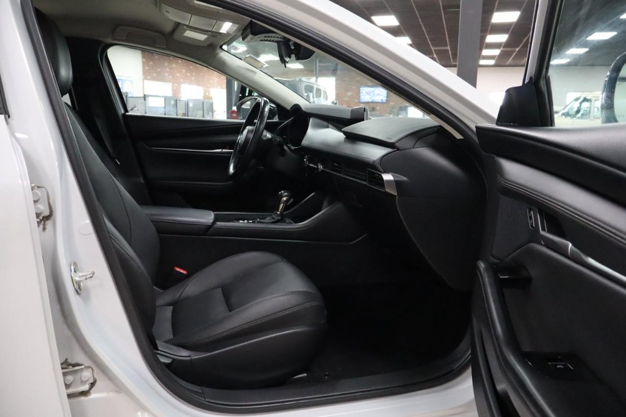 Used 2024 MAZDA MAZDA3 s FWD image 24