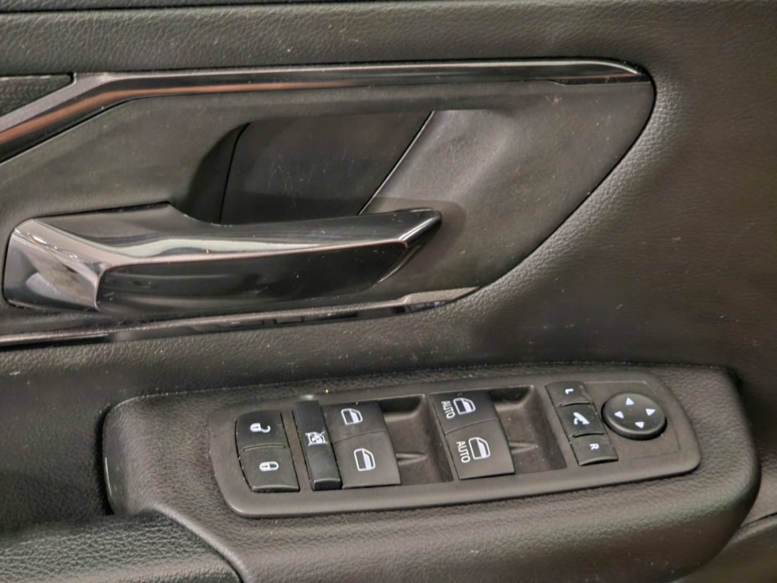 Used 2023 RAM 1500 Big Horn AWD/4WD image 16