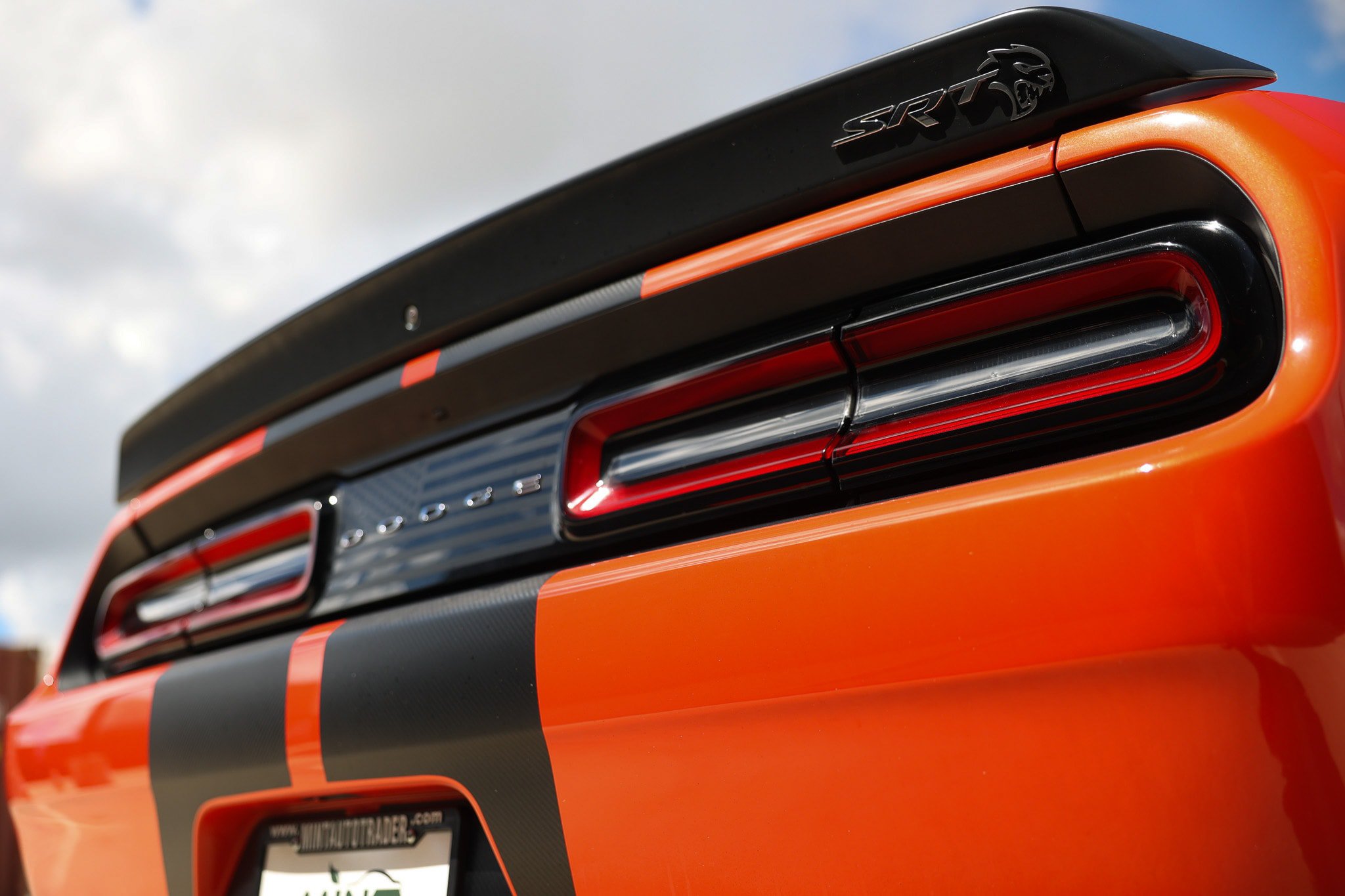 Used 2016 Dodge Challenger SRT Hellcat RWD image 41