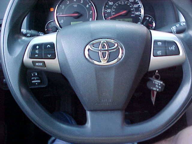 Used 2012 Toyota Corolla S FWD image 28