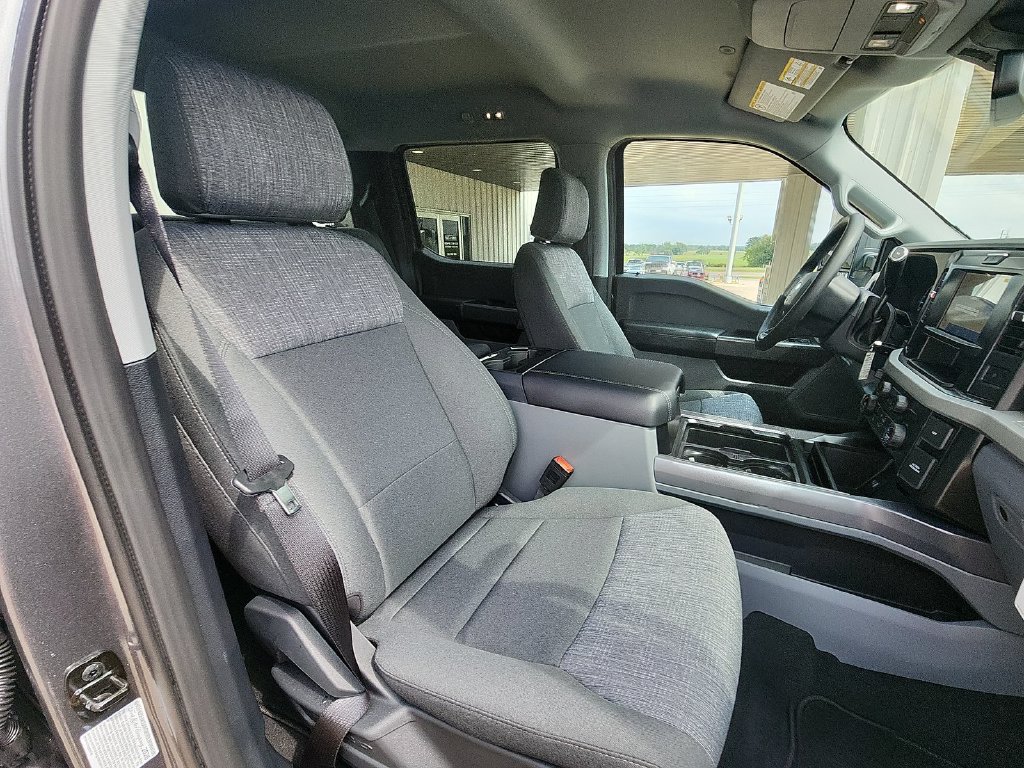 New 2027 Ford F350 XLT w/ Tremor Off-Road Package AWD/4WD image 27