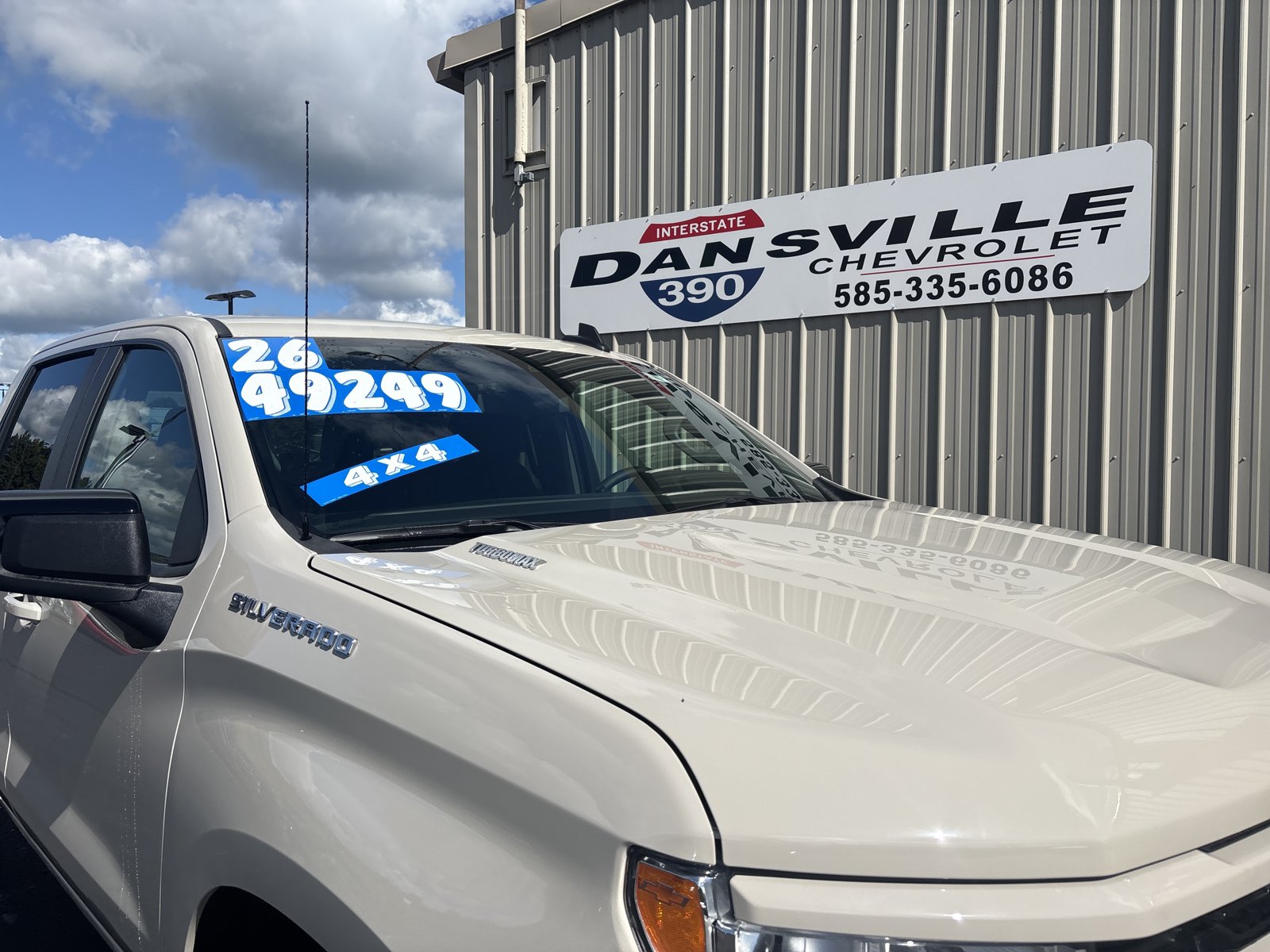 New 2026 Chevrolet Silverado 1500 RST w/ RST Select Package AWD/4WD image 2