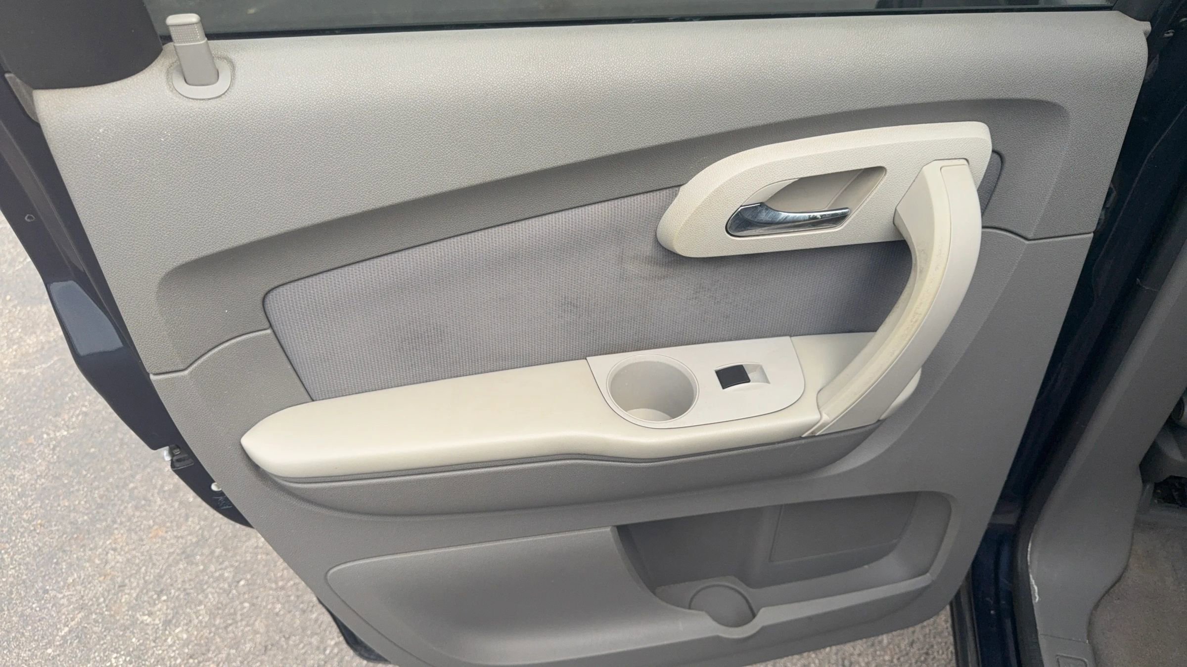 Used 2012 Chevrolet Traverse LS image 12