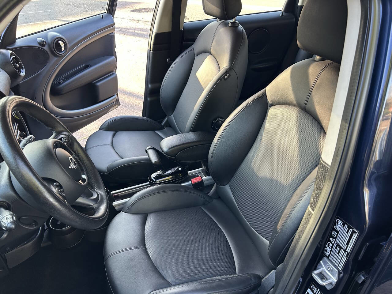 Used 2014 MINI Cooper Countryman S image 3