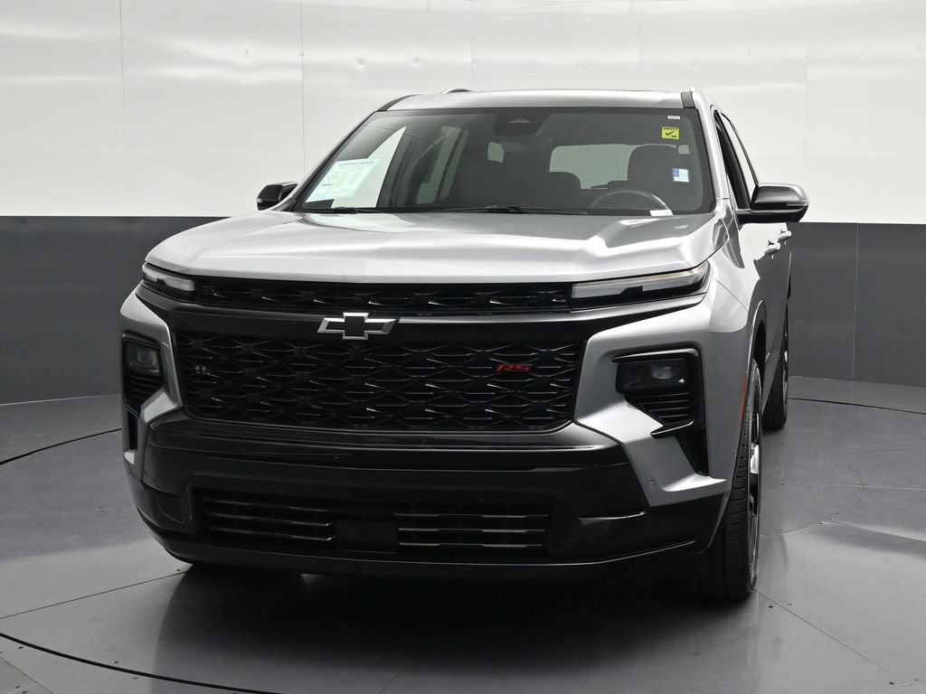 Used 2024 Chevrolet Traverse RS FWD image 6
