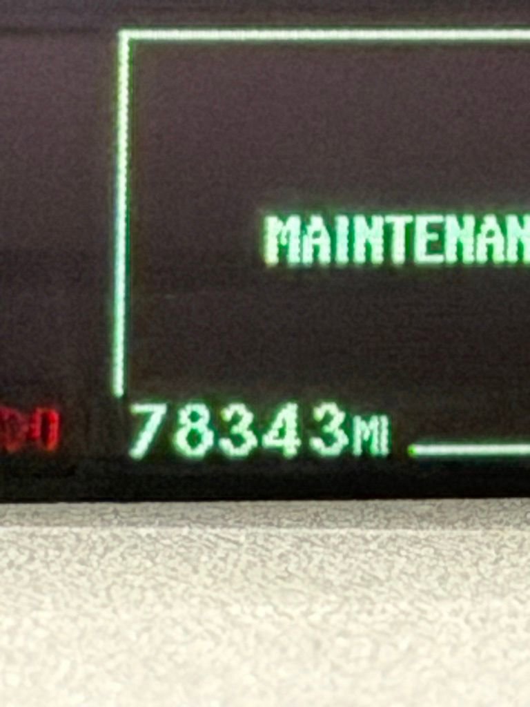 Used 2013 Toyota Prius Four w/ Deluxe Solar Roof Pkg image 4